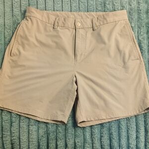 Old Navy Men's Tan Flat Front Shorts